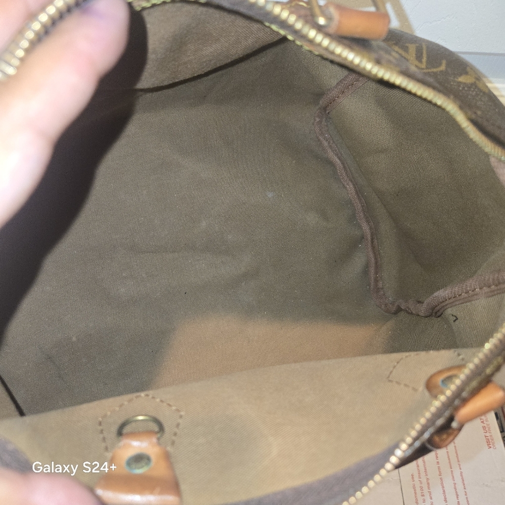 Louis Vuitton Speedy 30 - Picture 15 of 16